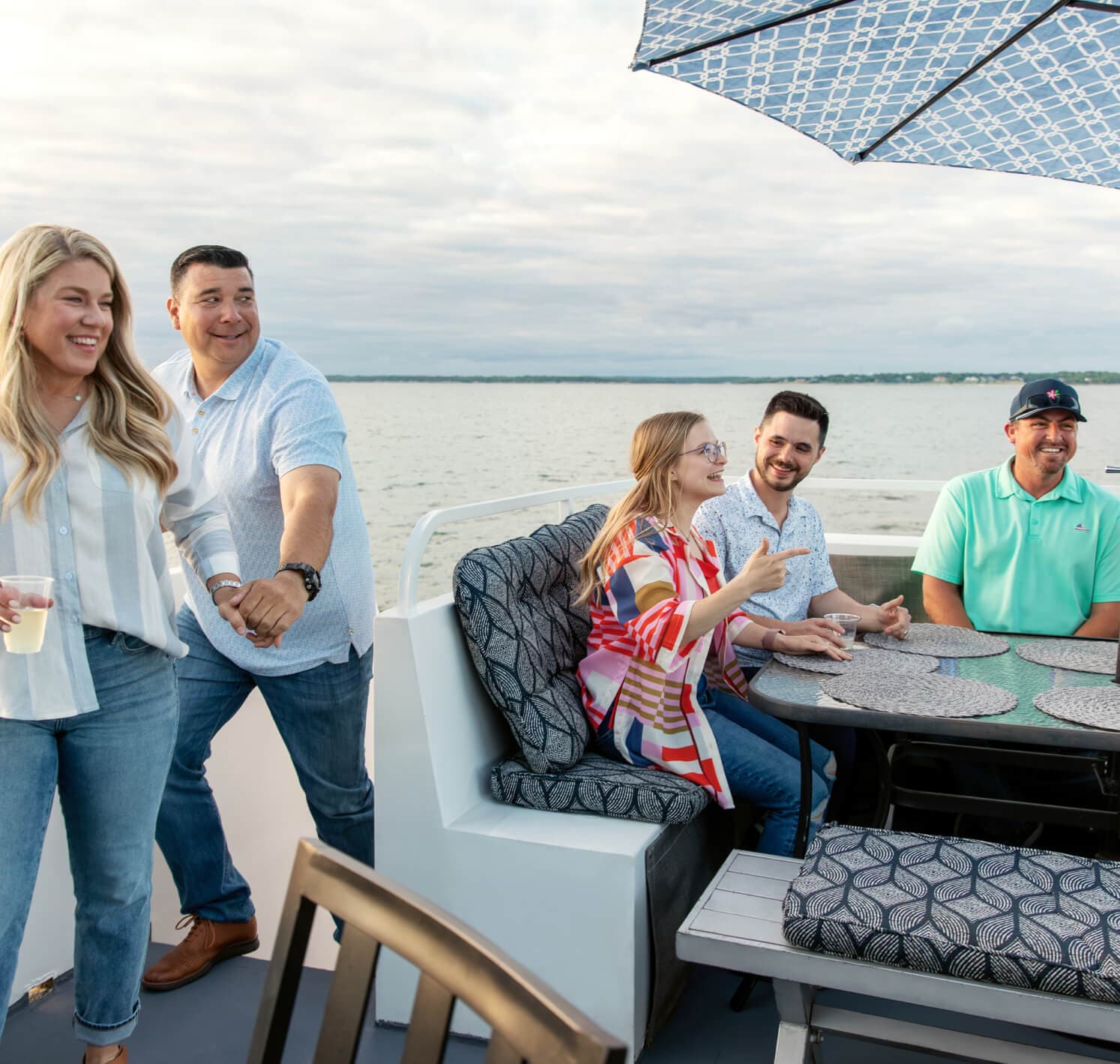 Eagle Watching Breakfast Cruises